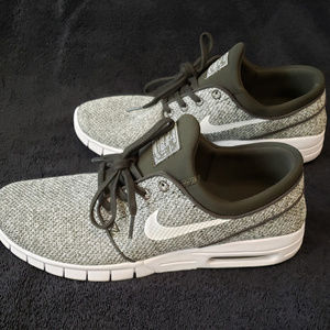 Nike Janoski Max Size 10.5 "Sequoia"